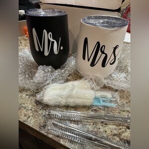 Mr & Mrs tumblers